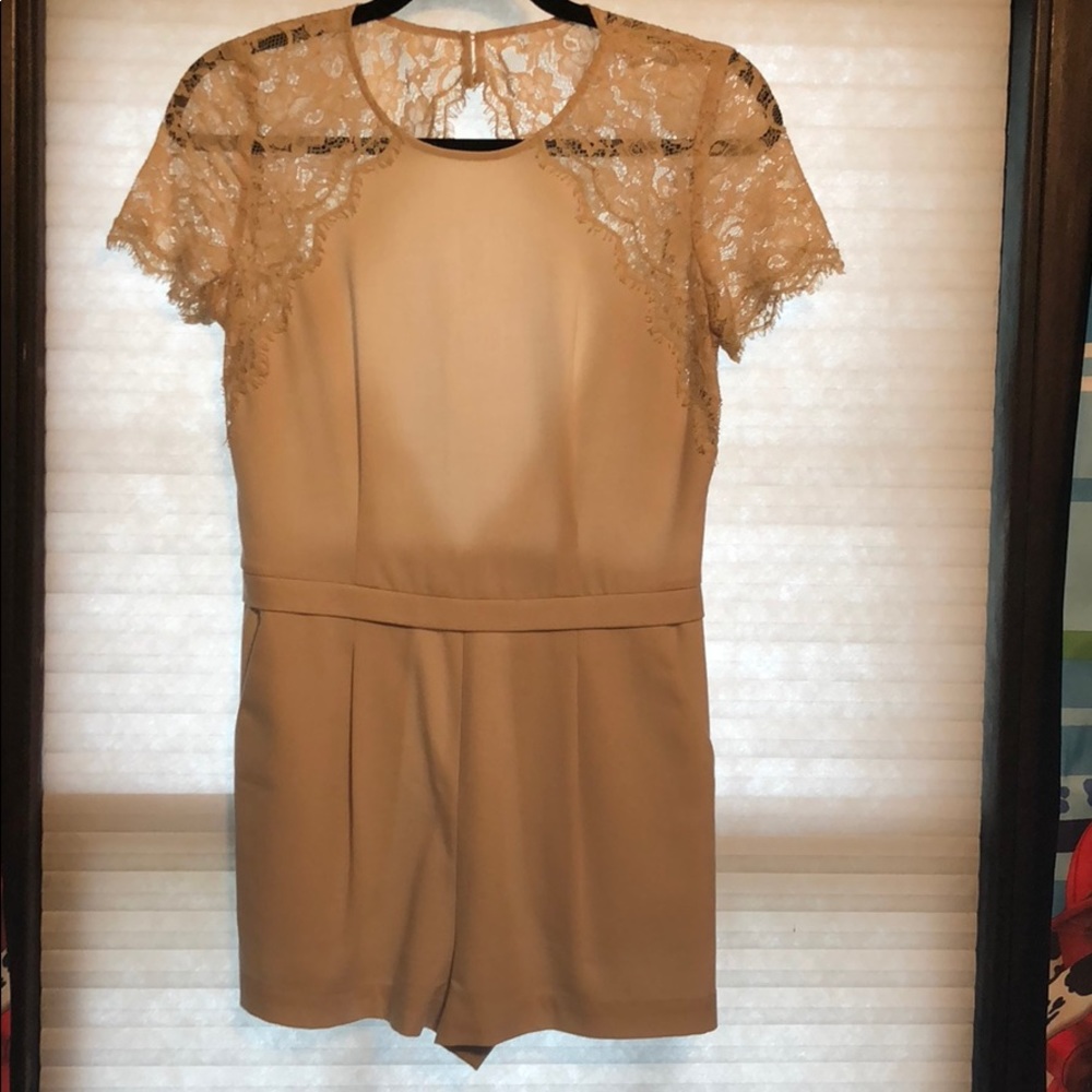 Cream BCBG Romper with Beautiful‎ Lace Details